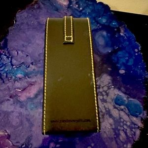 Vintage glasses case